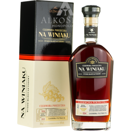 WÓDKA NA WINIAKU CZERWONA PORZECZKA / 40% / 0,7L